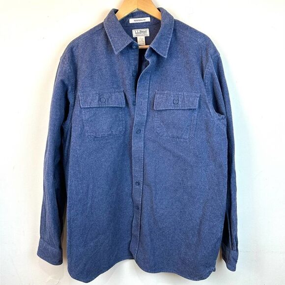 LL Bean Other - LL Bean VTG Blue Cotton Chamois‎ Cloth Button Up Shirt Men’s L Read